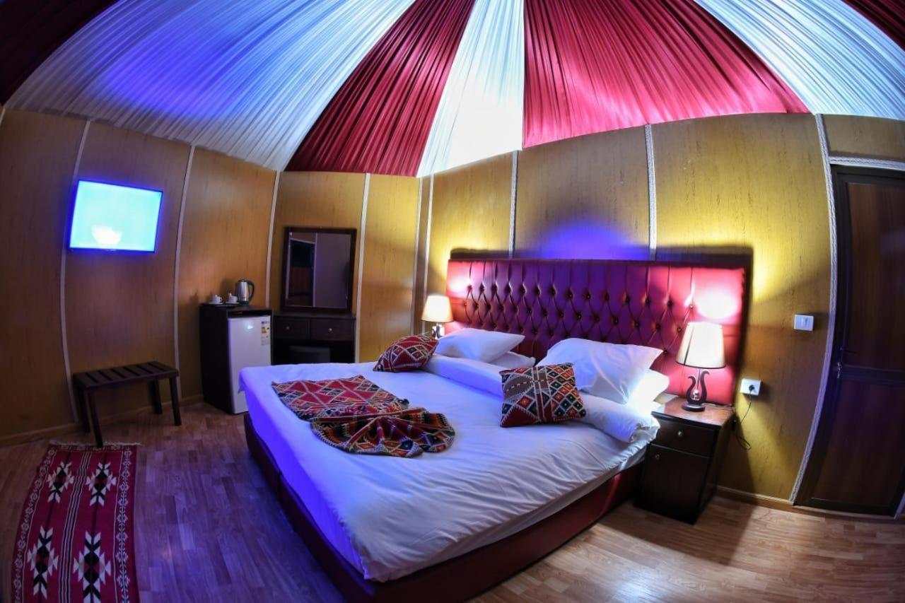 Rum Oasis Luxury Camp Wadi Rum Exteriér fotografie